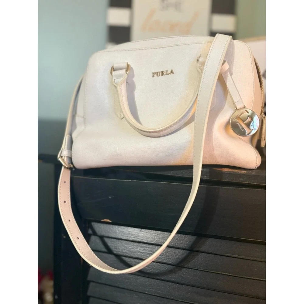 Furla‎ Cream Satchel with Gold Hardware